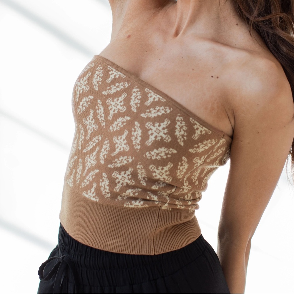 Savvi Gabby Bandeau Patterned Knit Cropped Tube Top